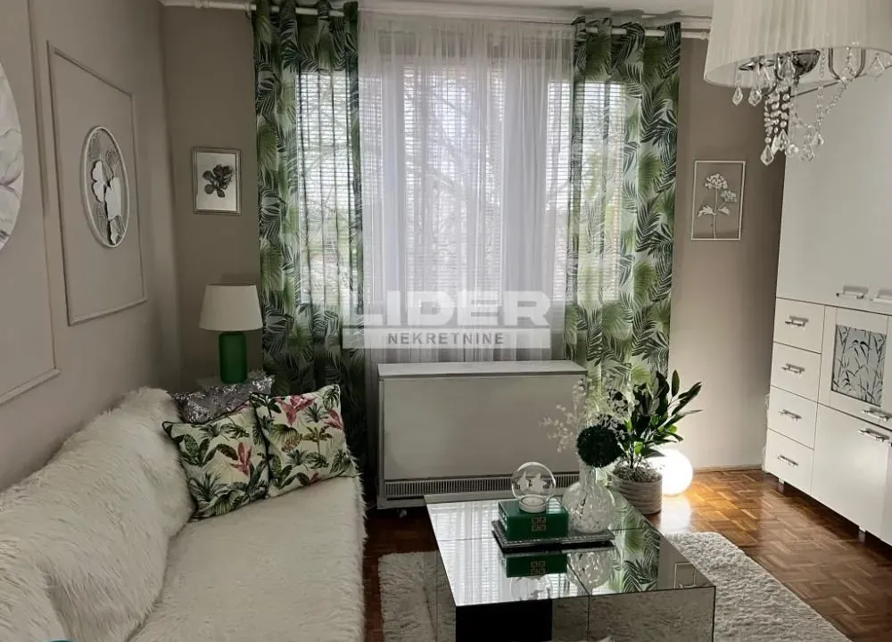 Prodaja, dvosoban stan, 52m², Karaburma, Palilula Sve Podlokacije