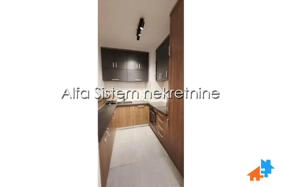 Izdavanje, trosoban stan, 72m², Cvetkova Pijaca, Zvezdara Sve Podlokacije