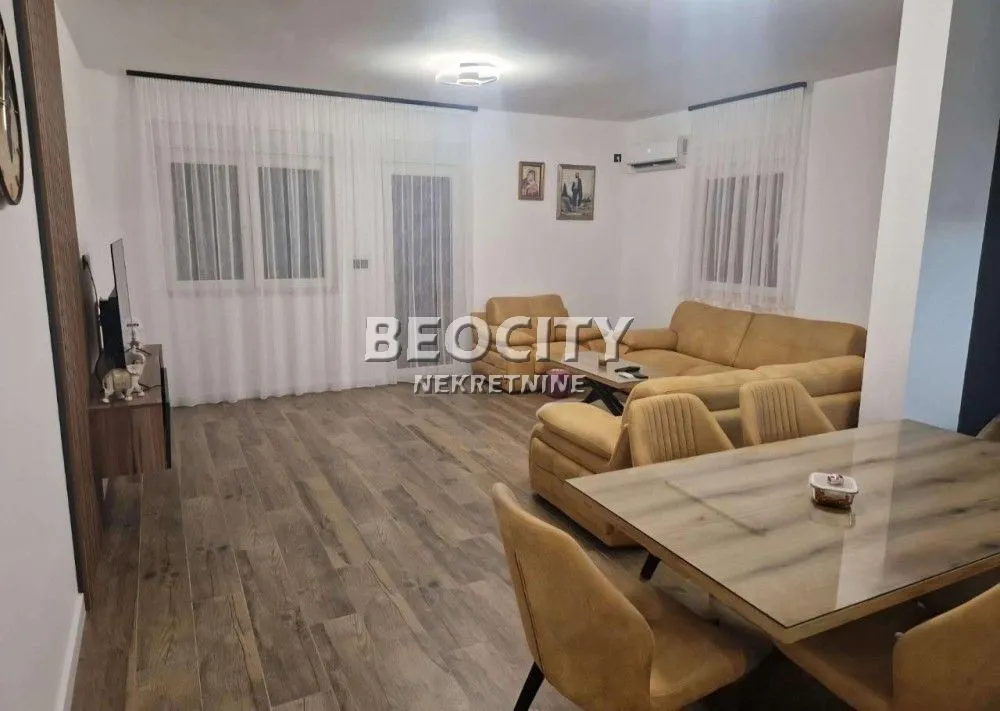 Sale, apartment, 90m², Novo naselje, Novi Sad