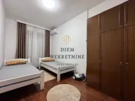 Izdavanje, dvosoban stan, 75m², Master Kvart, Podgorica - image 8