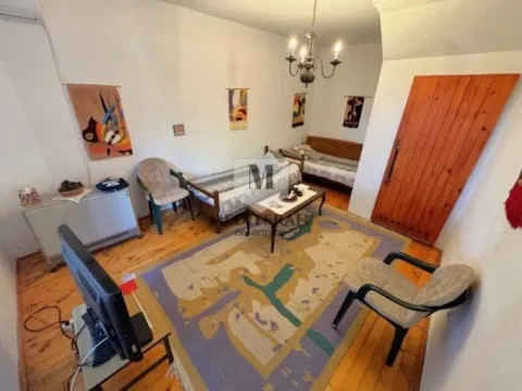 Prodaja, dvosoban stan, 53m², Centar, Herceg Novi