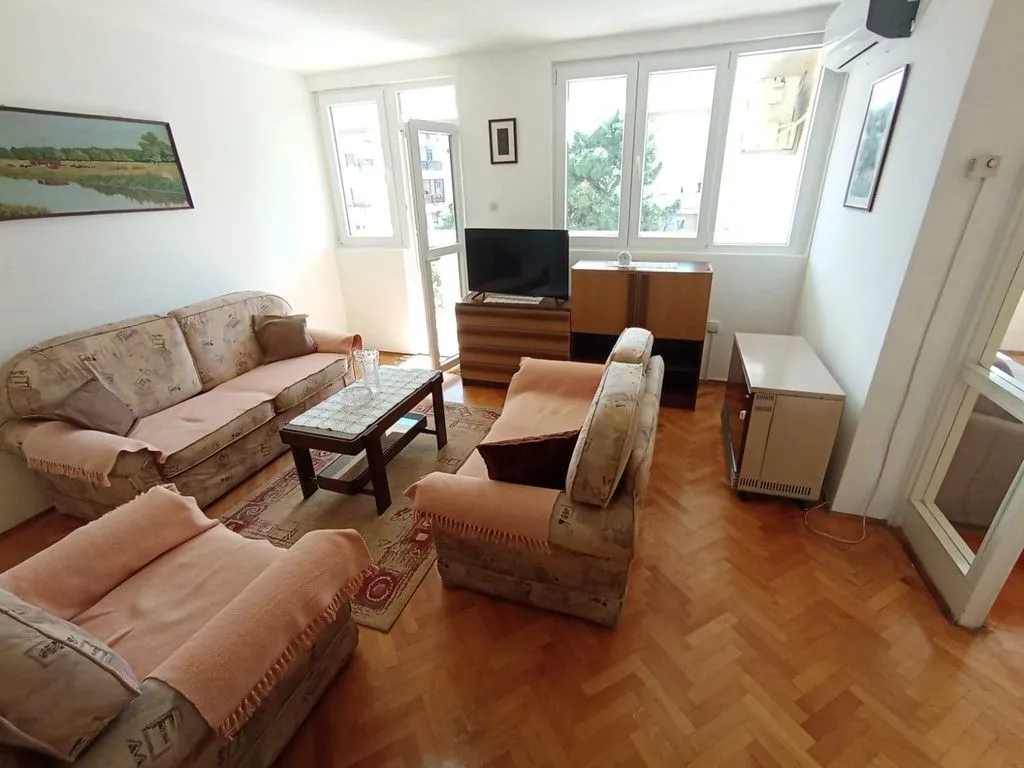 Rent, two bedroom apartment, 75m², Preko Morače, Podgorica