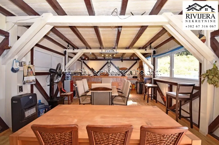 Prodaja, trosoban stan, 114m², Đenovići, Herceg Novi