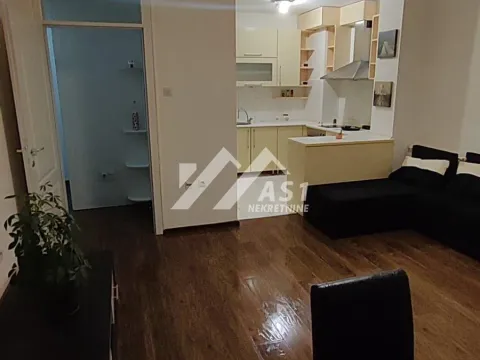 Izdavanje, dvosoban stan, 50m², Podbara, Novi Sad Sve Podlokacije - image 4