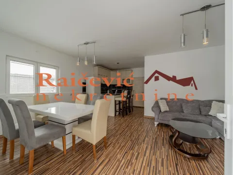 Stan in Voždovac Sve Podlokacije