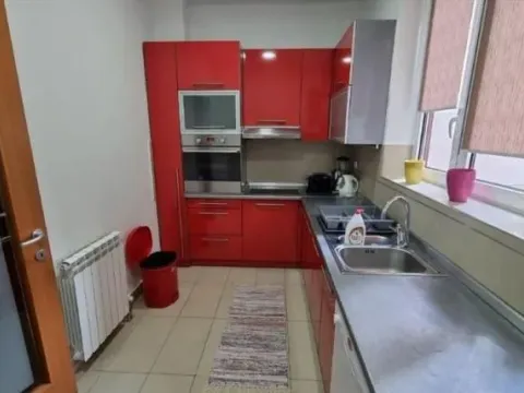Izdavanje, trosoban stan, 88m², Kalenić Pijaca, Vračar Sve Podlokacije - image 5