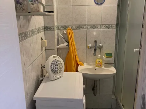 Izdavanje, kuća, 71m², Zabjelo, Podgorica - image 10