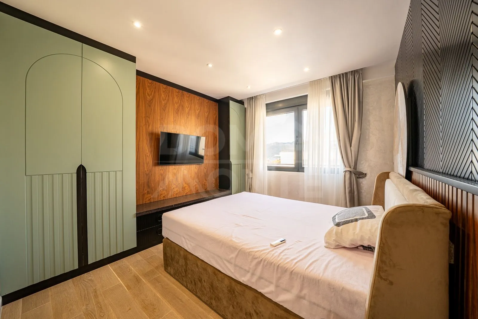 Rent, three bedroom apartment, 119m², Tivat, Crna Gora