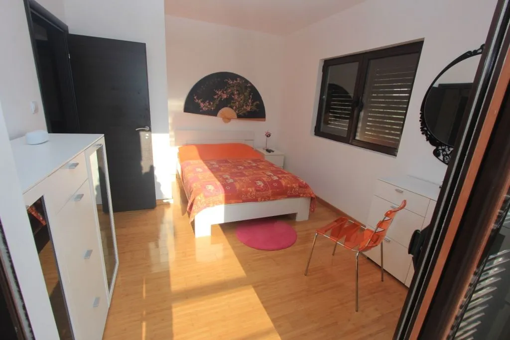 Prodaja, stan, 110m², Rafailovići, Budva