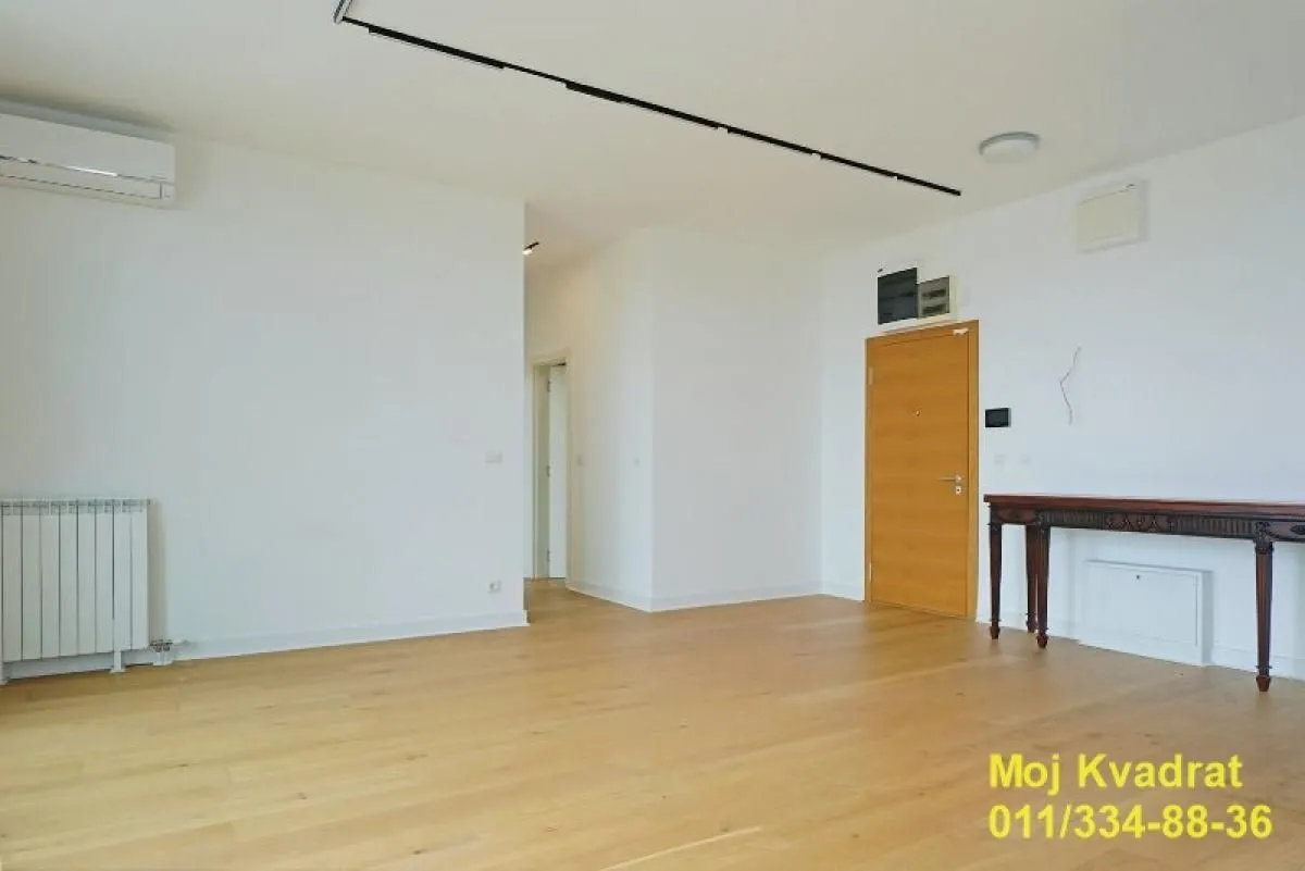 Sale, four bedroom apartment, 125m², Novi Beograd Blok 65, Novi Beograd Sve Podlokacije