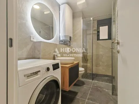 Rent, two bedroom apartment, 82m², Autokomanda, Voždovac Sve Podlokacije - image 9