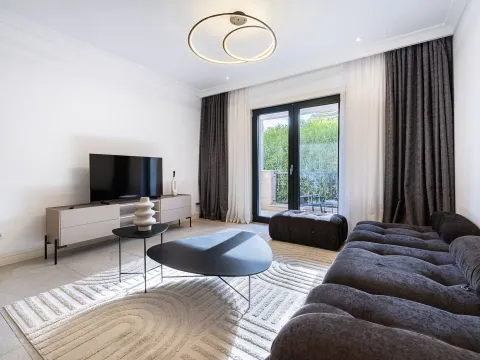 Prodaja, dvosoban stan, 83m², Luštica Bay, Tivat - image 2