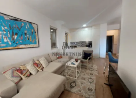 Izdavanje, jednosoban stan, 60m², Centar, Tivat