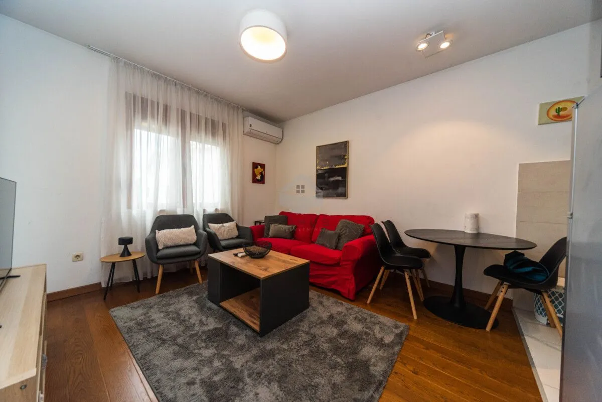 Rent, one bedroom apartment, 45m², Stara Varoš, Podgorica
