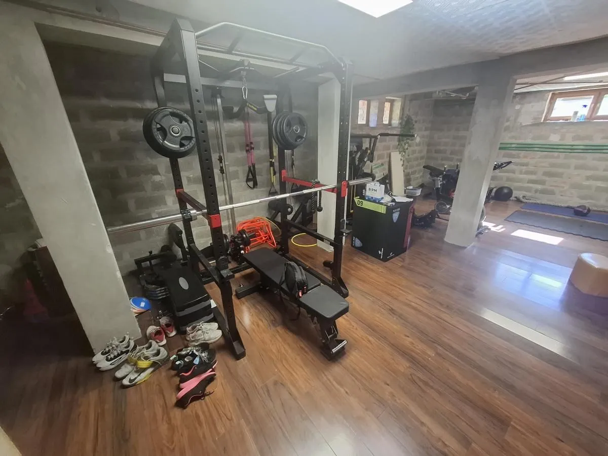 Prodaja, kuća, 500m², Sajlovo, Novi Sad Sve Podlokacije