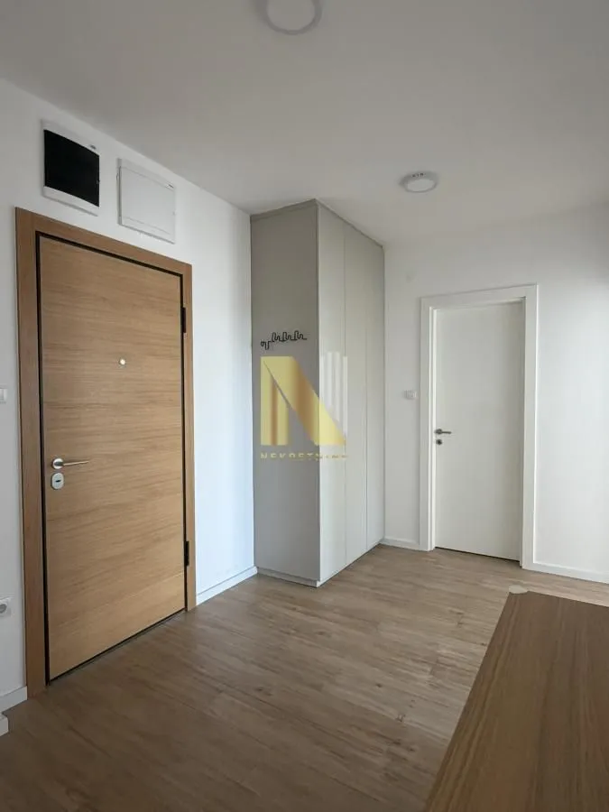 Prodaja, četvorosoban stan, 76m², Telep, Novi Sad Sve Podlokacije