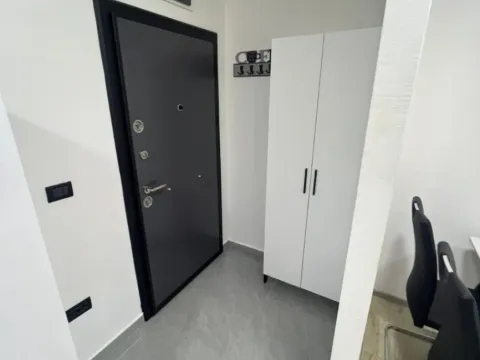 Izdavanje, jednosoban stan, 50m², Bjeliši, Bar - image 9