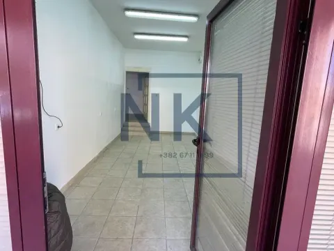 Izdavanje, poslovni prostor, 32m², Momišići, Podgorica - image 2