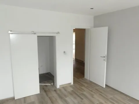 Prodaja, četvorosoban stan, 155m², Solaris, Jagodina - image 14