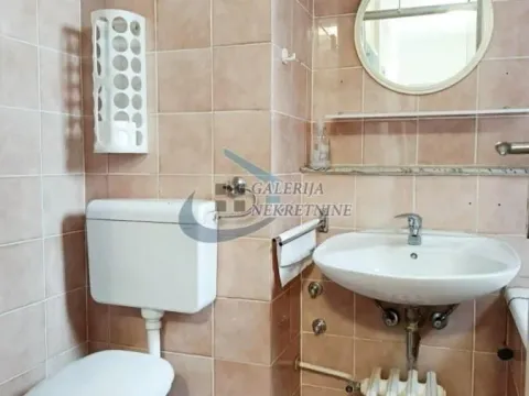 Izdavanje, trosoban stan, 78m², Cerak, Beograd - image 12