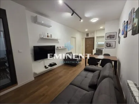 Izdavanje, dvosoban stan, 43m², Zvezdara Sve Podlokacije, Beograd - image 3