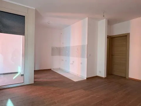 Rent, one bedroom apartment, 41m², Vračar Hram, Vračar Sve Podlokacije - image 3
