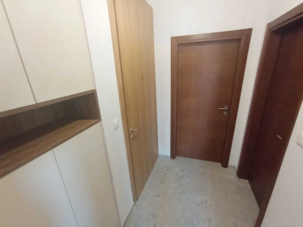 Izdavanje, jednosoban stan, 50m², Centar, Podgorica