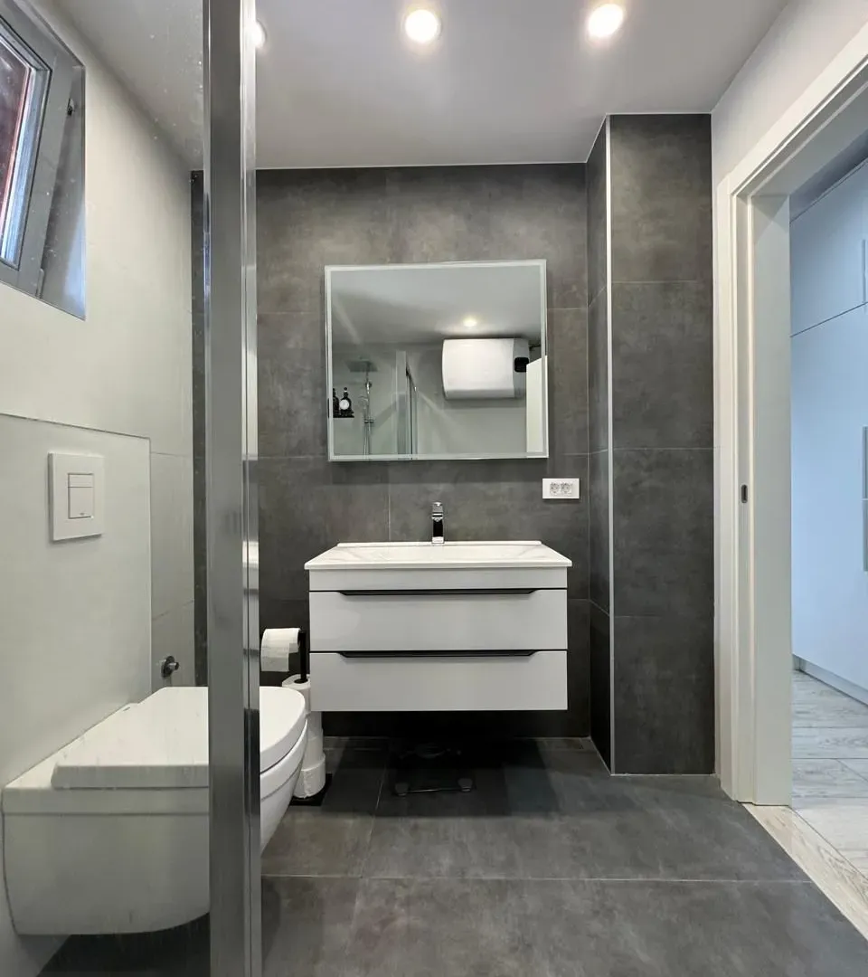 Prodaja, jednosoban stan, 45m², Baošići, Herceg Novi