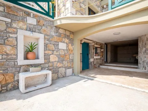 Prodaja, kuća, 500m², Buljarica, Budva - image 36