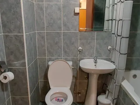 Prodaja, jednosoban stan, 45m², Stari Aerodrom, Podgorica - image 11