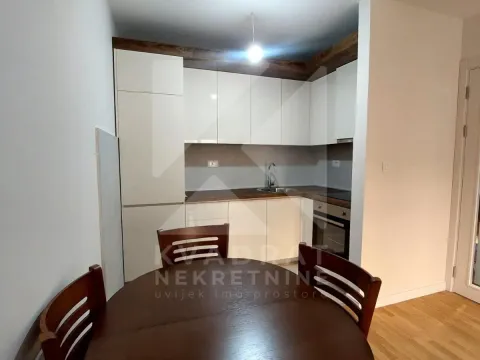 Rent, one bedroom apartment, 40m², Tuški Put, Podgorica - image 3