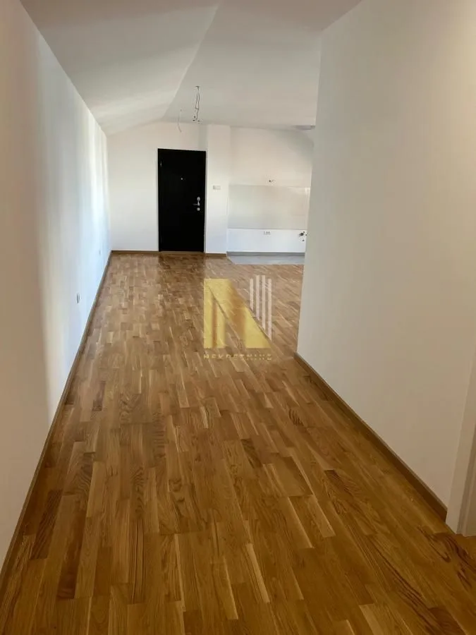 Prodaja, trosoban stan, 90m², Telep, Novi Sad Sve Podlokacije