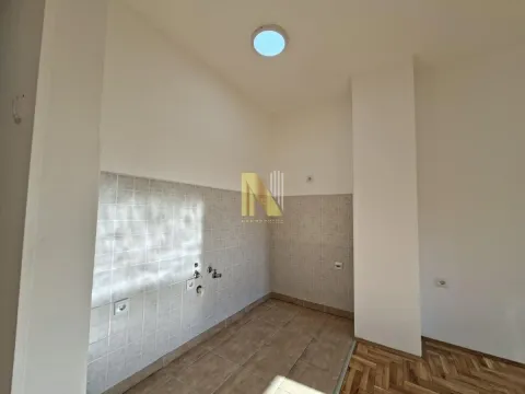 Sale, studio apartment, 26m², Bulevar patrijarha Pavla, Novi Sad Sve Podlokacije - image 8