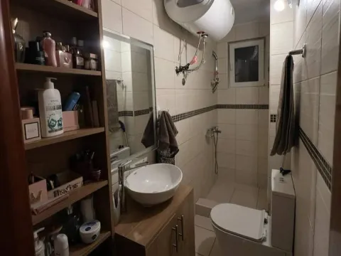 Rent, one bedroom apartment, 39m², Babin Do, Budva - image 8