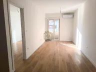 Izdavanje, jednosoban stan, 42m², Central Point, Podgorica - image 1