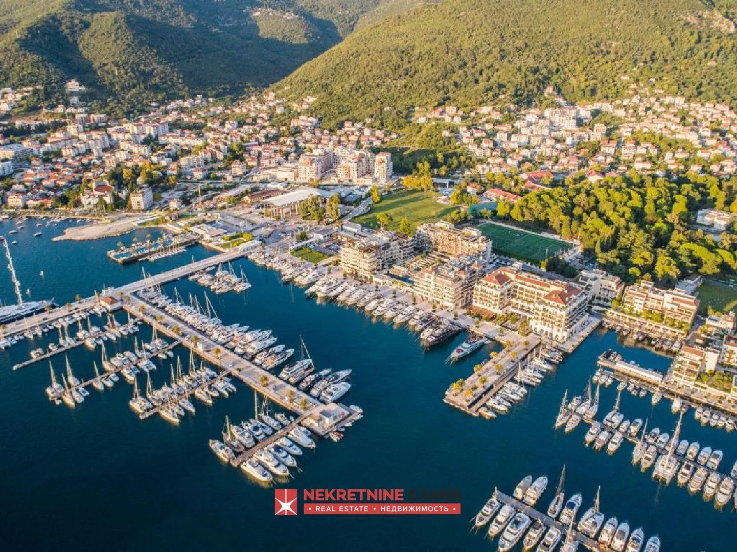Prodaja, dvosoban stan, 158m², Porto Montenegro, Tivat