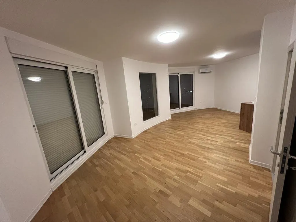 Rent, three bedroom apartment, 105m², Zabjelo, Podgorica