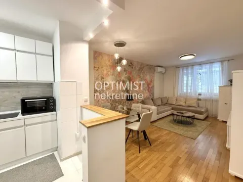 Rent, two bedroom apartment, 45m², Stari Grad, Beograd - image 2