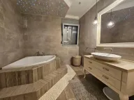 Izdavanje, trosoban stan, 147m², Gorica C, Podgorica - image 3