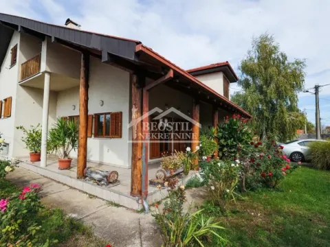 Sale, house, 282m², Palilula Sve Podlokacije, Beograd - image 17