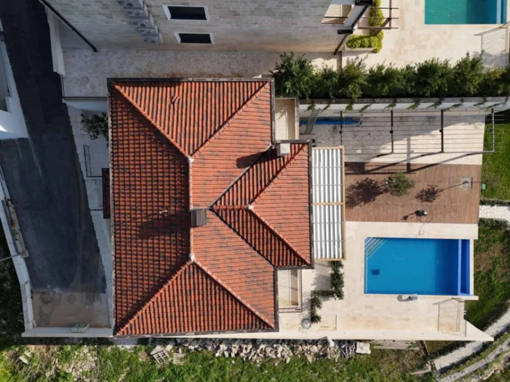 Sale, house, 450m², Blizikuće, Budva