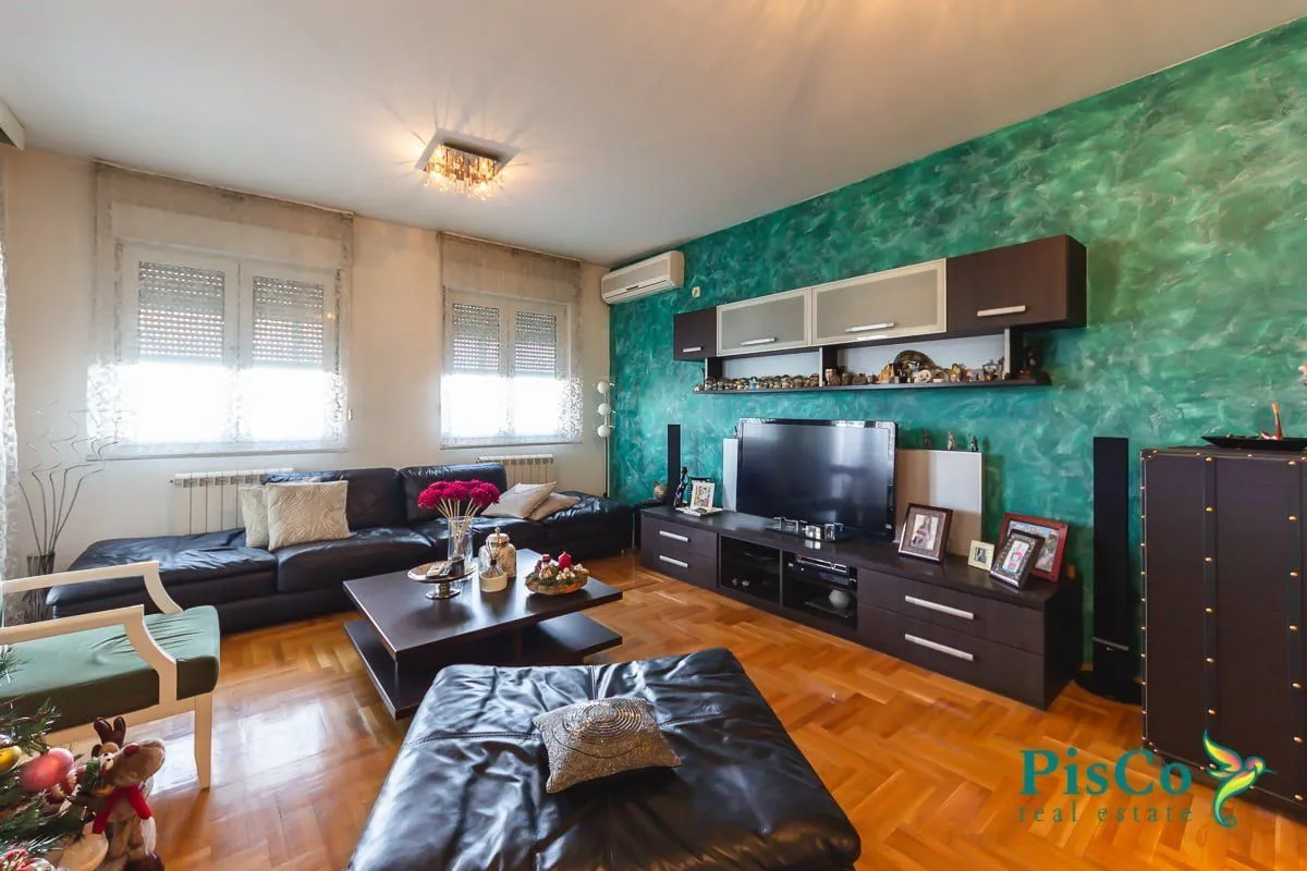 Prodaja, trosoban stan, 119m², Stari Aerodrom, Podgorica