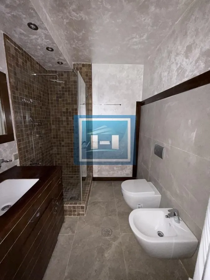 Prodaja, dvosoban stan, 95m², Vašarište, Jagodina