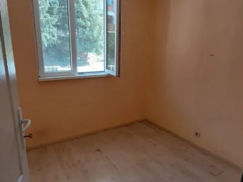 Prodaja, četvorosoban stan, 56m², Rakovica, Beograd - image 9