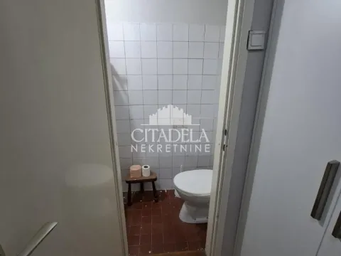 Sale, four bedroom apartment, 118m², Banjica, Voždovac Sve Podlokacije - image 11