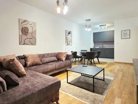 Prodaja, dvosoban stan, 69m², City Kvart, Podgorica - image 3