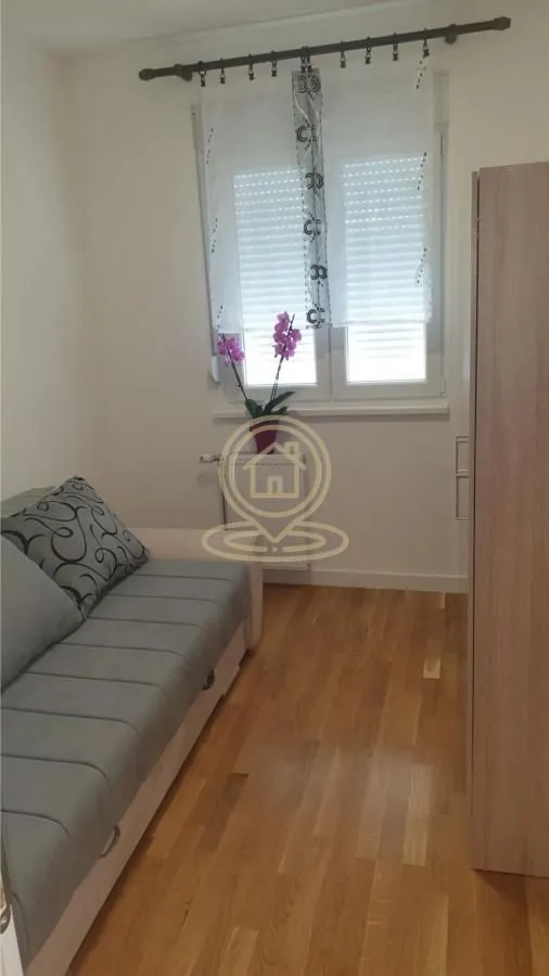 Izdavanje, jednosoban stan, 31m², Satelit, Novi Sad Sve Podlokacije