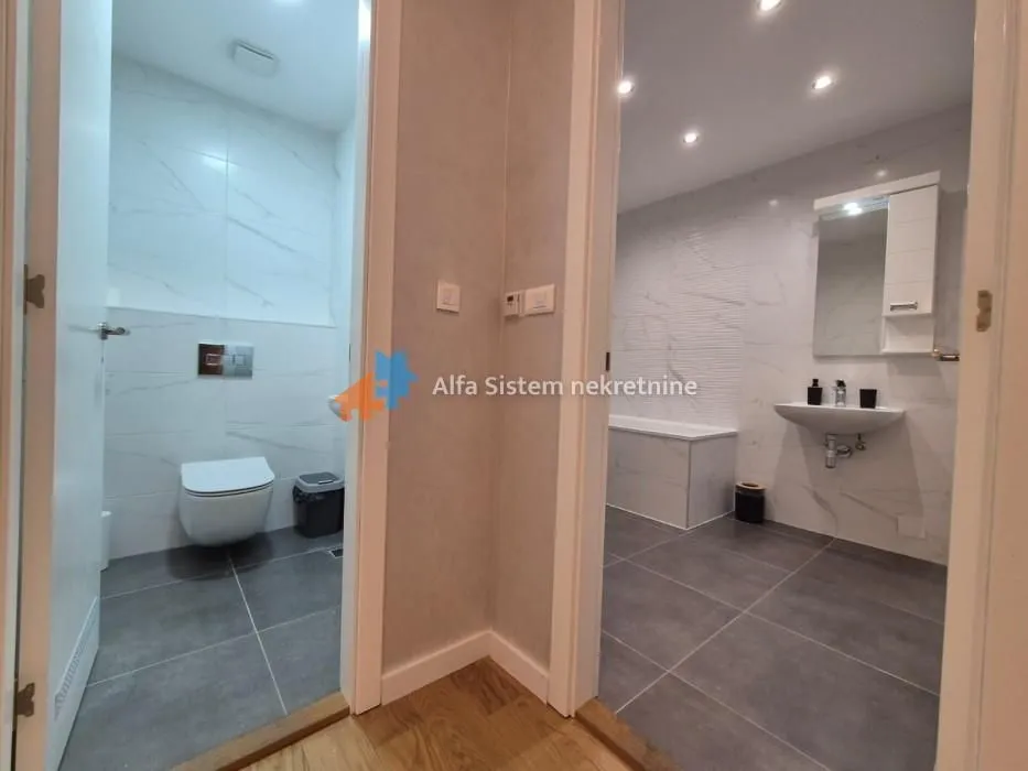 Izdavanje, trosoban stan, 95m², Trošarina, Voždovac Sve Podlokacije