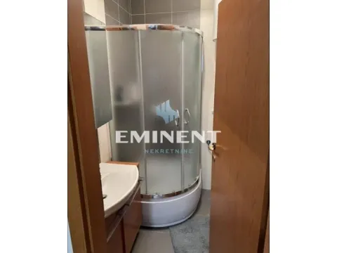 Izdavanje, stan, 54m², Vračar Sve Podlokacije, Beograd - image 5