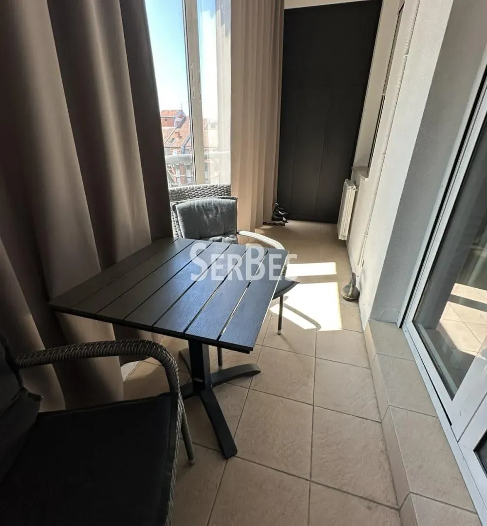 Izdavanje, dvosoban stan, 50m², Bulevar Oslobodjenja, Novi Sad Sve Podlokacije